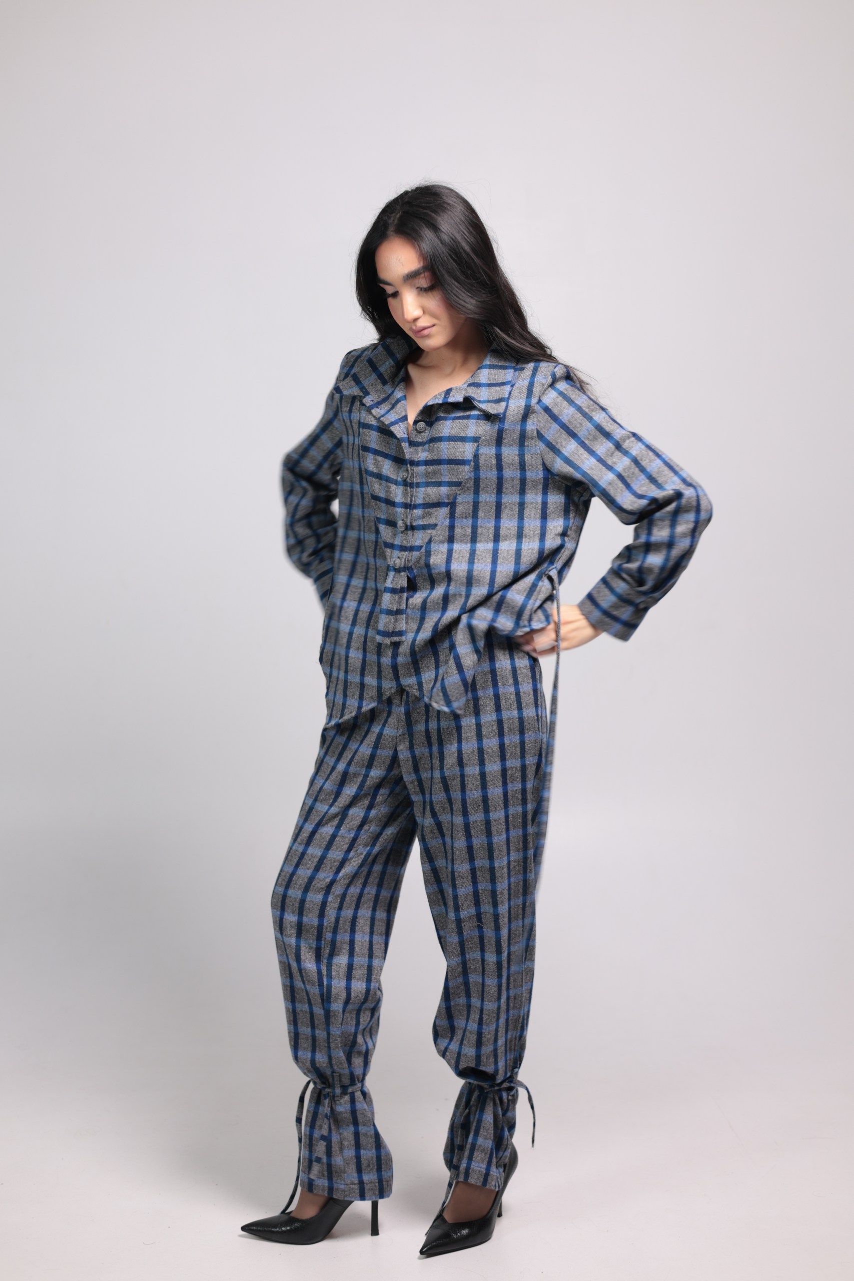 Linen Vest with Padded Shoulders and Long Shorts Set – Siana